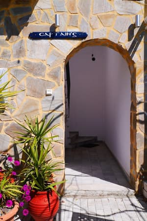 thumbnail: Property entrance