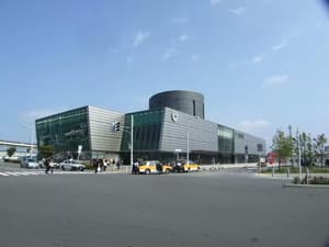 thumbnail: Exterior