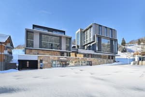 thumbnail: Balcony view