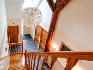 thumbnail: Interior