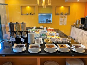 thumbnail: Breakfast buffet