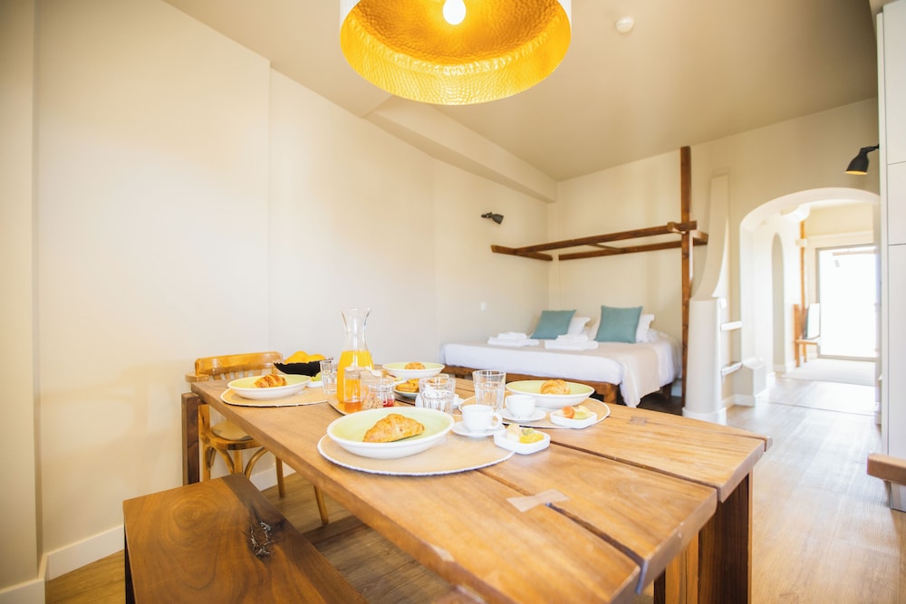 In-room dining