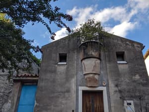 thumbnail: Exterior