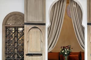 thumbnail: Interior