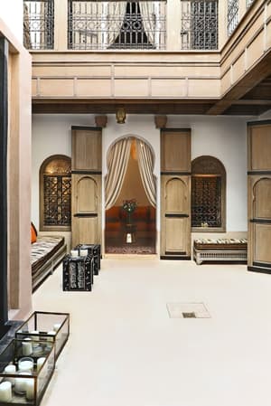 thumbnail: Interior