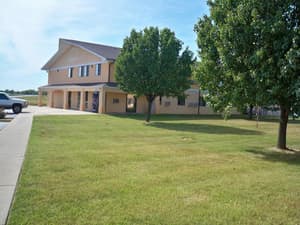 thumbnail: Property grounds
