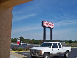 thumbnail: Exterior