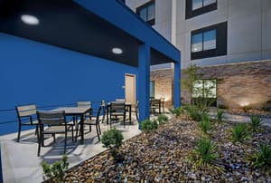 thumbnail: Exterior