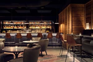 thumbnail: Restaurant