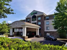 Holiday Inn Express Apex - Raleigh by IHG