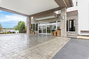 thumbnail: Meeting facility