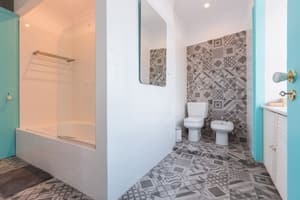 thumbnail: Bathroom