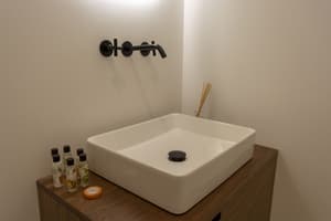thumbnail: Bathroom sink