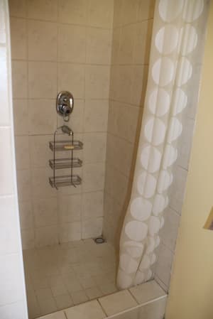 thumbnail: Bathroom shower