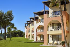 thumbnail: Exterior