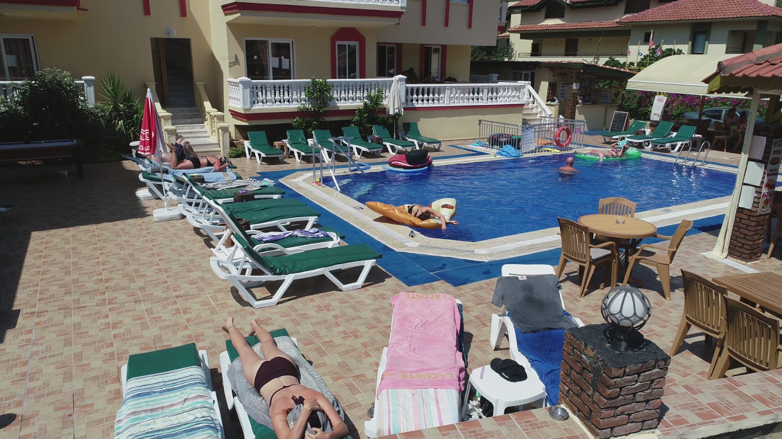 Restaurant-cafeteria