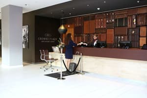thumbnail: Lobby lounge