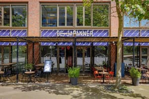 thumbnail: Restaurant