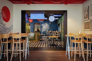 thumbnail: Restaurant