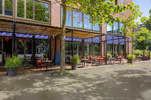 thumbnail: Restaurant