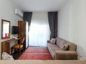 thumbnail: Living area