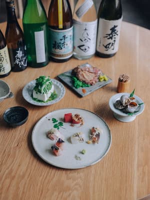 thumbnail: Restaurant