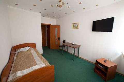 GUEST STANDARD ROOM