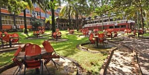 thumbnail: Outdoor dining