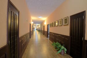 thumbnail: Hallway