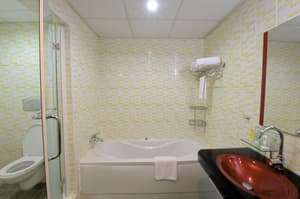 thumbnail: Bathroom