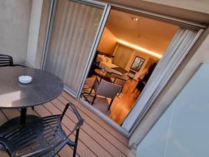 thumbnail: Front of property