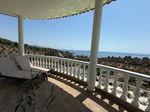 thumbnail: Terrace/patio