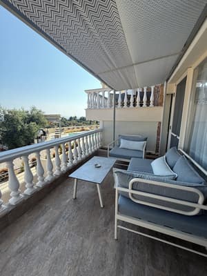 thumbnail: Terrace/patio