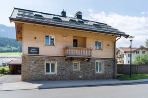 thumbnail: Exterior