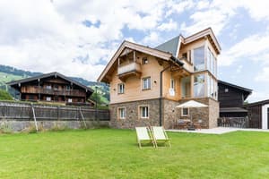 thumbnail: Exterior
