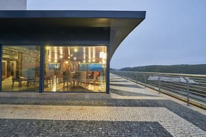 thumbnail: Terrace/patio