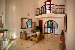 thumbnail: Reception