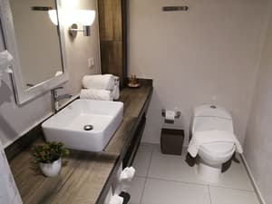 thumbnail: Bathroom