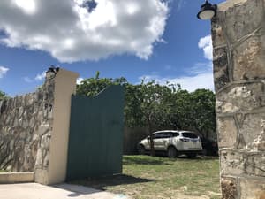 thumbnail: Front of property