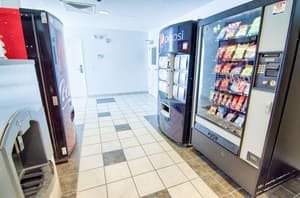 thumbnail: Vending machine