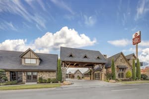 thumbnail: Exterior