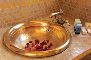 thumbnail: Bathroom sink