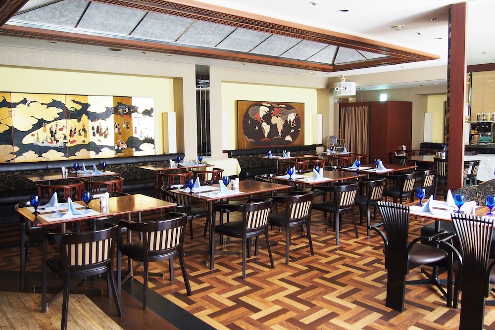 Restaurant-cafeteria