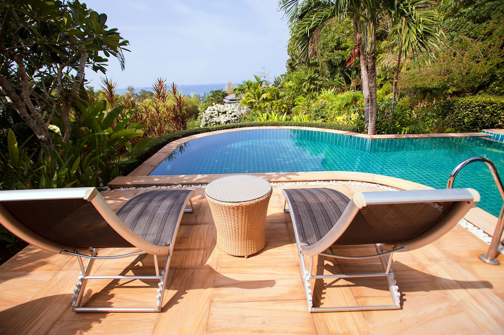 Sundeck