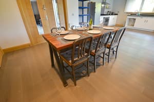thumbnail: Dining room