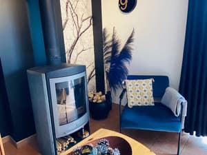 thumbnail: Living area