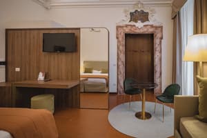 thumbnail: Room