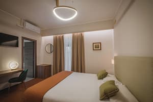 thumbnail: Room