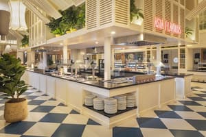 thumbnail: Breakfast buffet