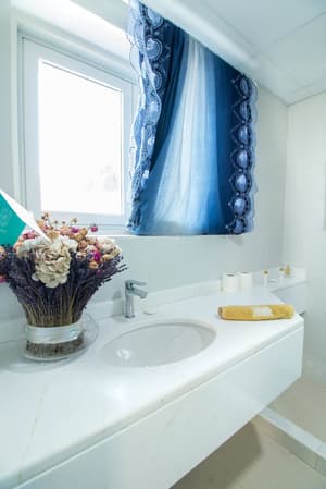 thumbnail: Bathroom sink